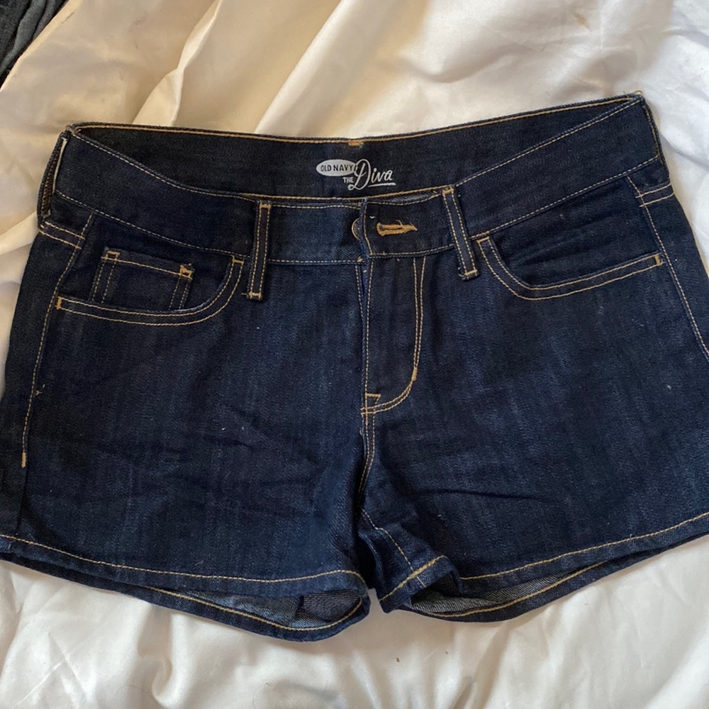 🤩 Old Navy shorts